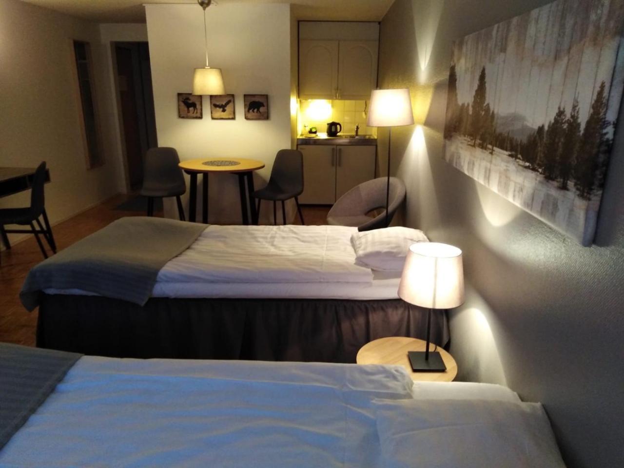 Hotell Yoepuu 3*